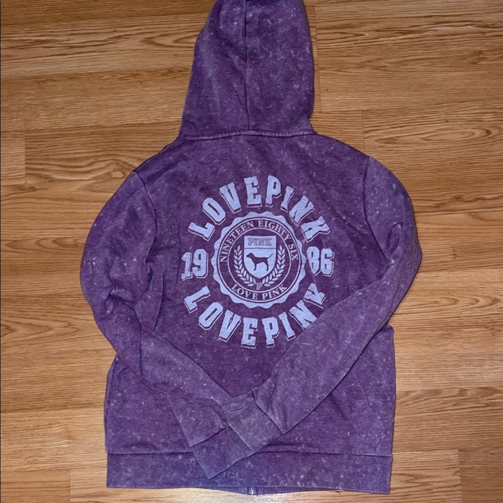 Pink brand new hoodie !